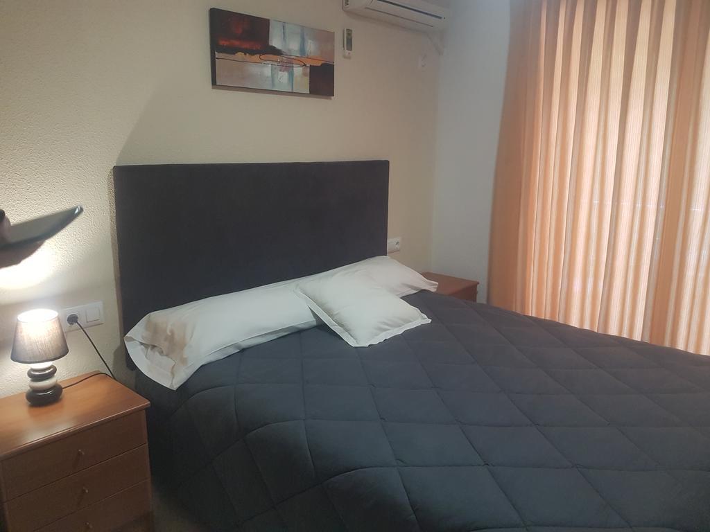 Hotel L'Escala 쿠엘라 외부 사진
